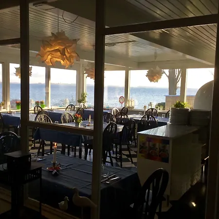 Aparthotel Harmonien 3*