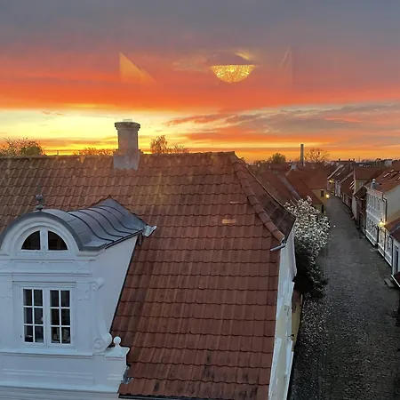 Harmonien Apartmanhotel 3*