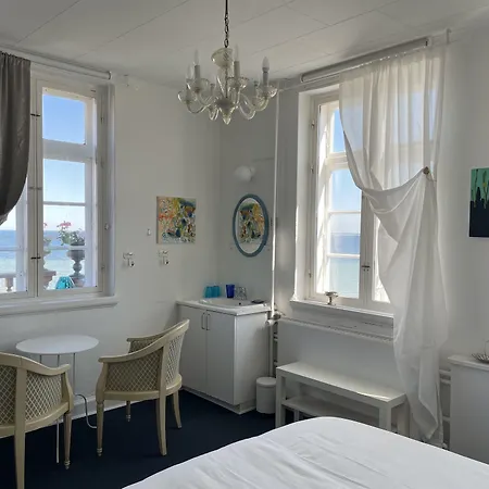 Aparthotel Harmonien 3*